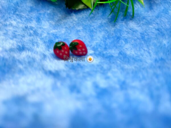 Strawberry studs