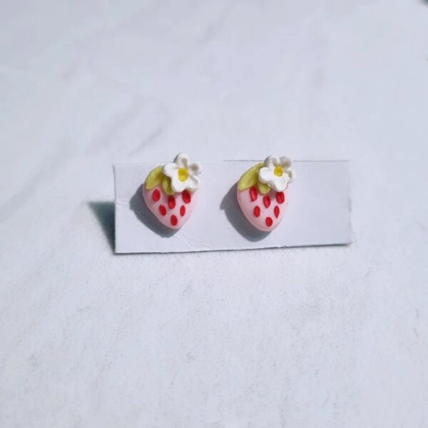 Strawberry studs