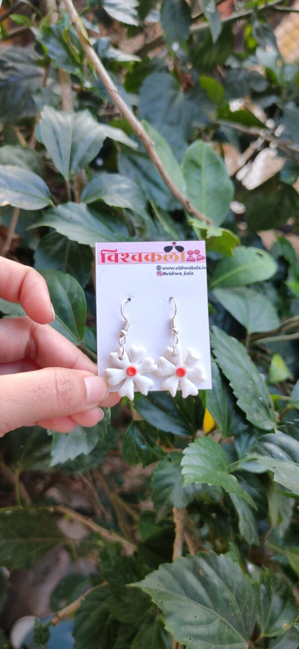 Prajkta Flower Hanging Earrings