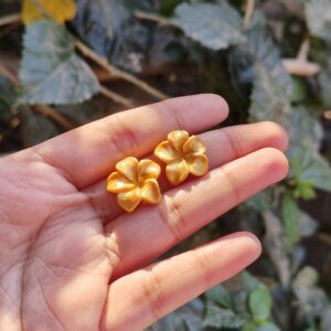 Golden Chafa Studs