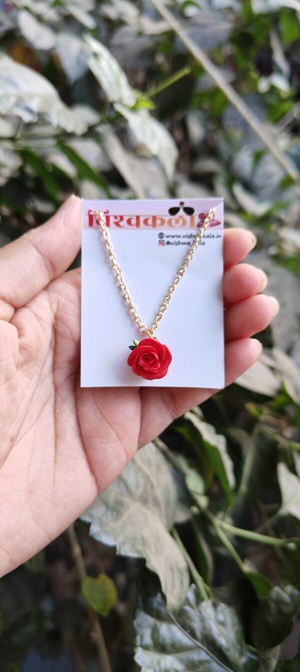 Rose Necklace