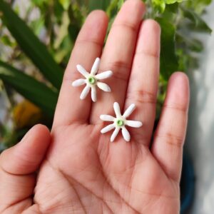 Jui studs
