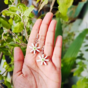 Jui Hanging earrings