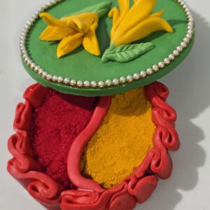 Haldi kumkum karanda
